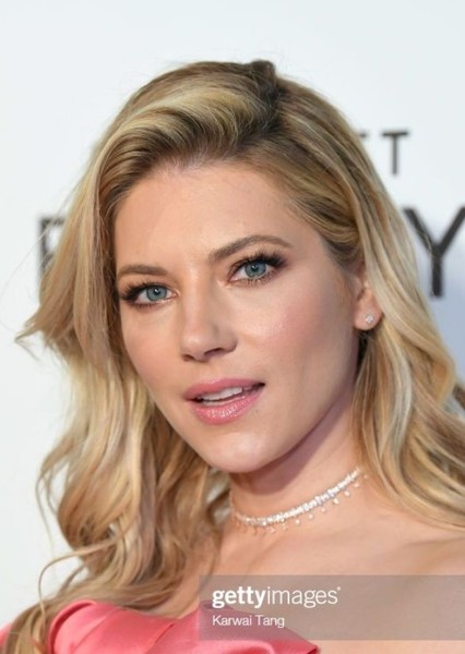 Katheryn Winnick photo