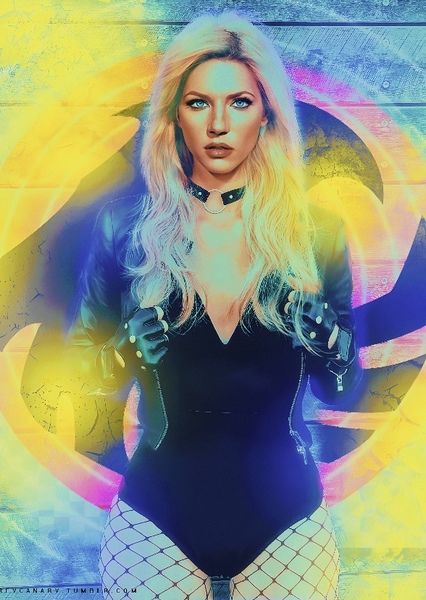 Katheryn Winnick photo