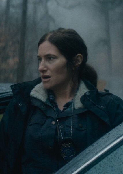 Kathryn Hahn photo