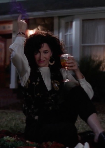 Kathryn Hahn photo