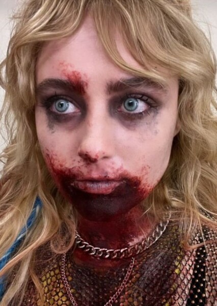 Kathryn Newton photo