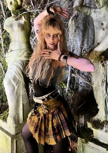 Kathryn Newton photo