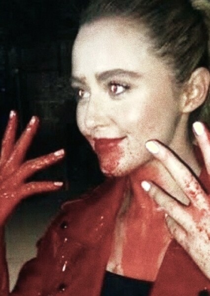 Kathryn Newton photo