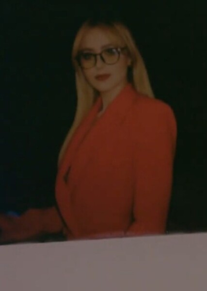 Kathryn Newton photo
