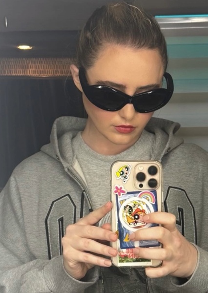 Kathryn Newton photo