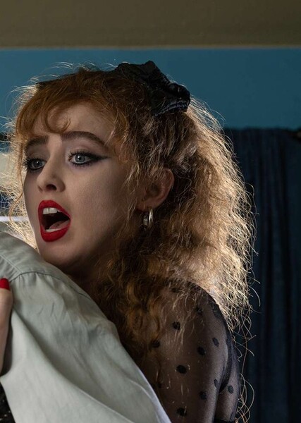 Kathryn Newton photo