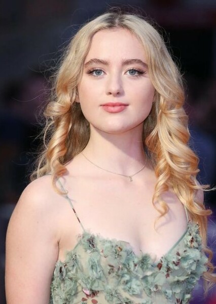 Kathryn Newton photo