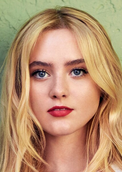 Kathryn Newton photo