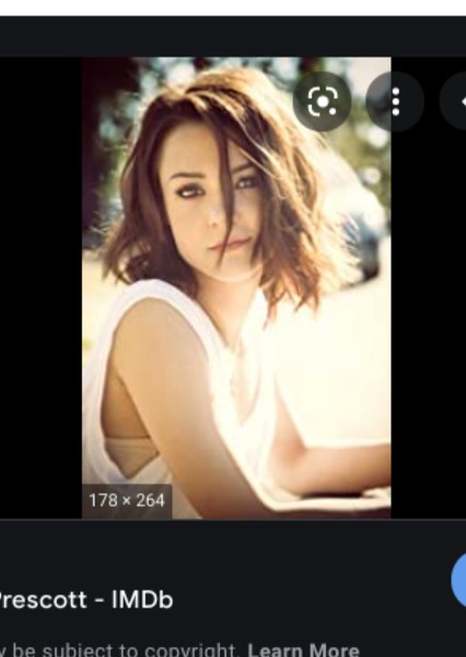 Kathryn Prescott photo