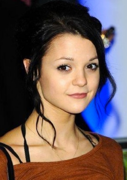 Kathryn Prescott photo