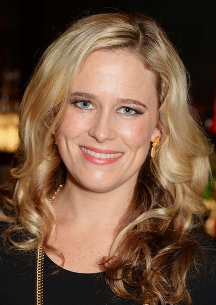 Katie Brayben photo