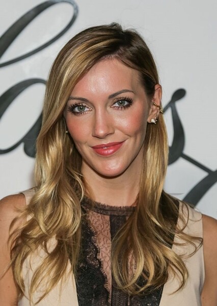 Katie Cassidy photo