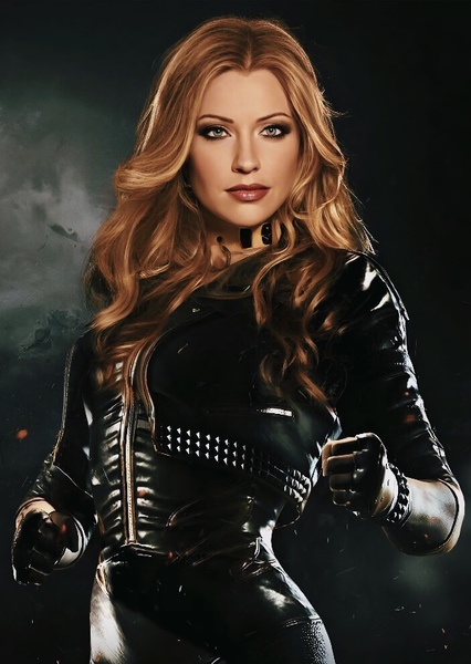 Katie Cassidy photo
