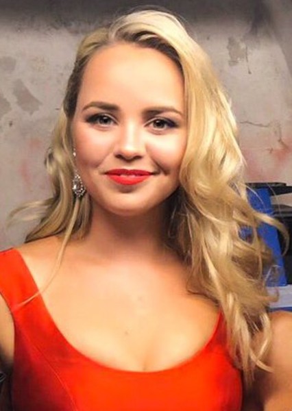 Katie Hall photo