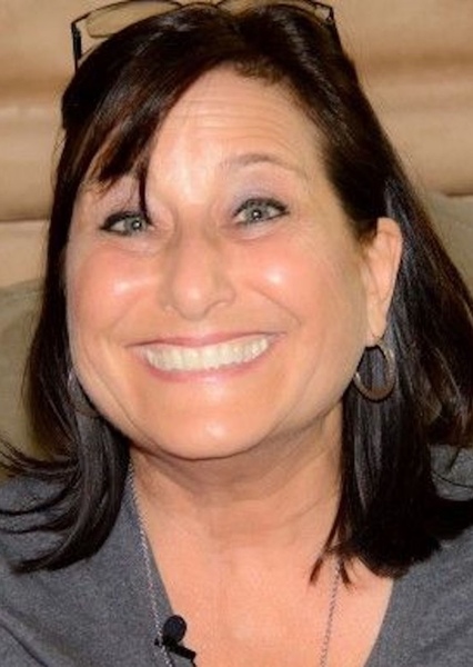 Katie Leigh photo