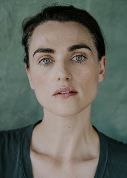 Katie McGrath photo