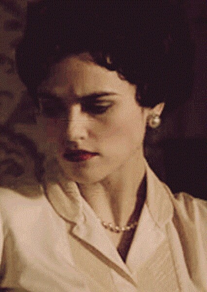 Katie McGrath photo