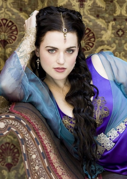 Katie McGrath photo