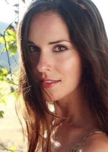 Katie Savoy