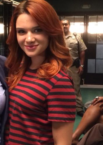 Katie Stevens photo