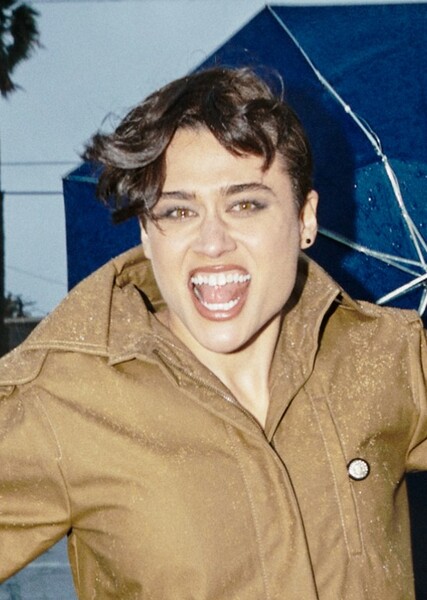Katy O'Brian photo