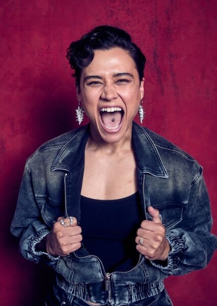 Katy O'Brian photo