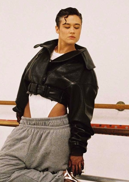 Katy O'Brian photo