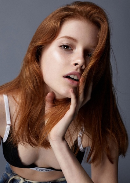 Katya Sitak photo