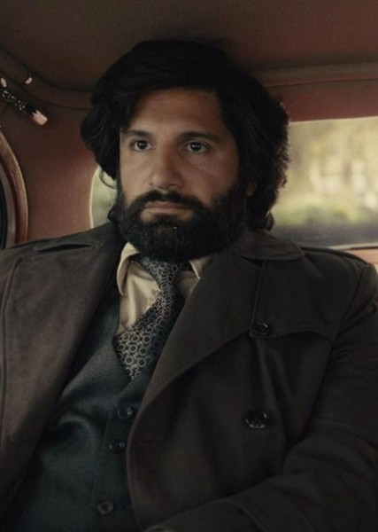 Kayvan Novak photo