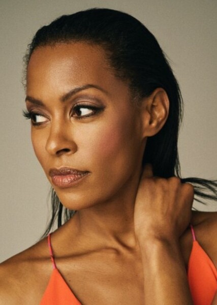 Kearran Giovanni photo