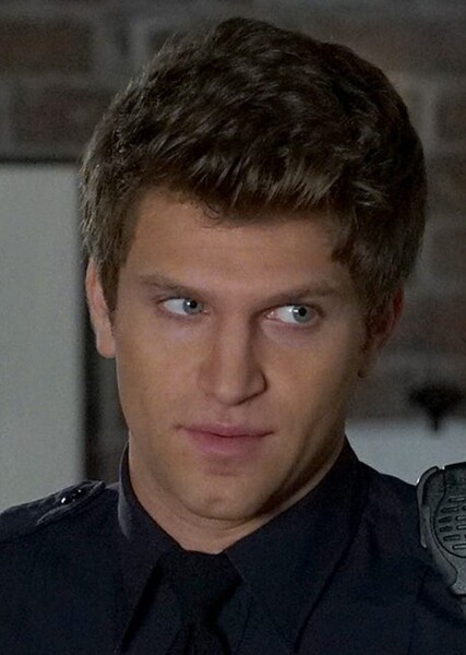 Keegan Allen photo