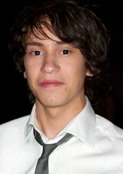 Keir Gilchrist photo