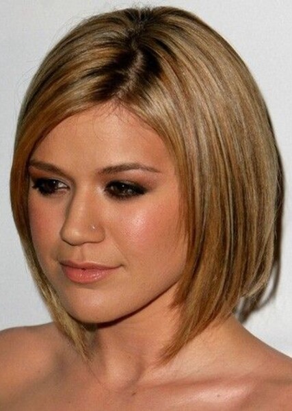 Kelly Clarkson photo
