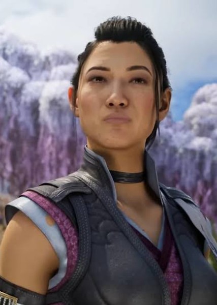 Kelly Hu
