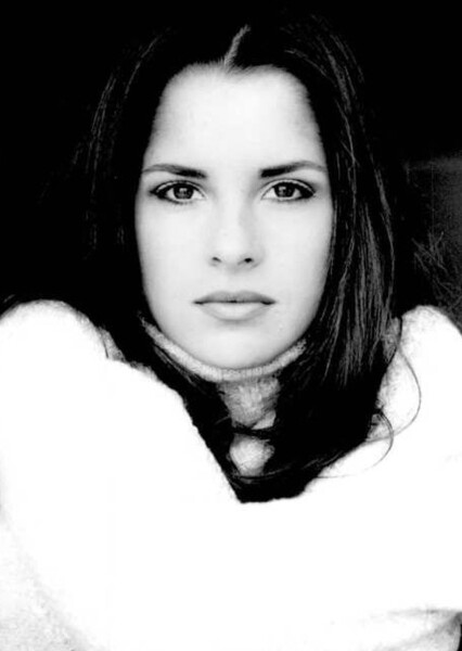 Kelly Monaco photo