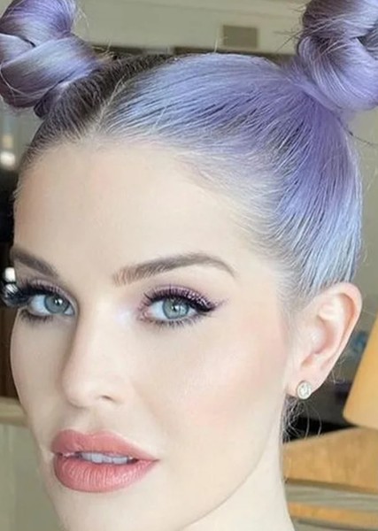Kelly Osbourne photo