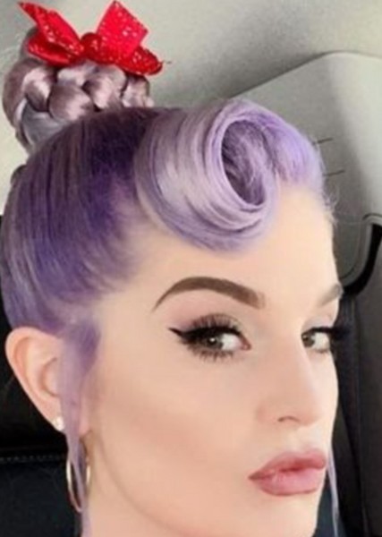 Kelly Osbourne photo