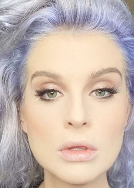 Kelly Osbourne photo