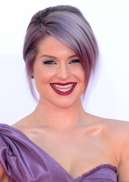 Kelly Osbourne photo