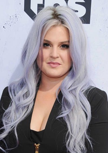 Kelly Osbourne photo