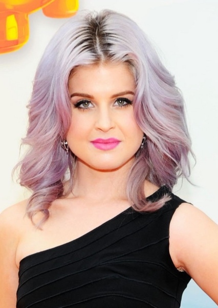 Kelly Osbourne photo