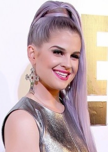 Kelly Osbourne photo