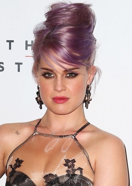 Kelly Osbourne photo