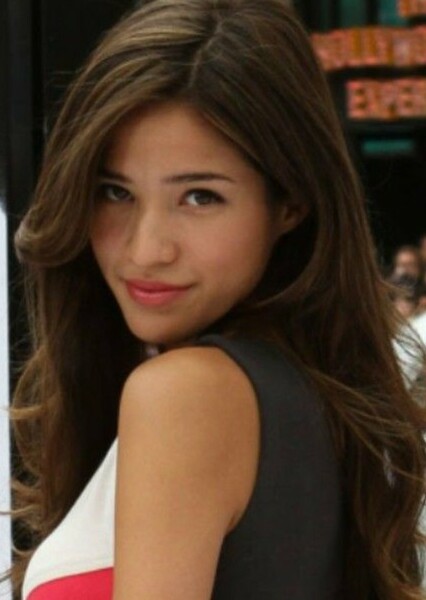 Kelsey Asbille photo