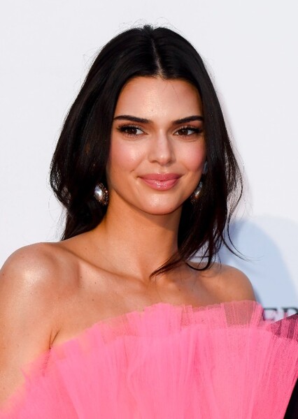 Kendall Jenner photo