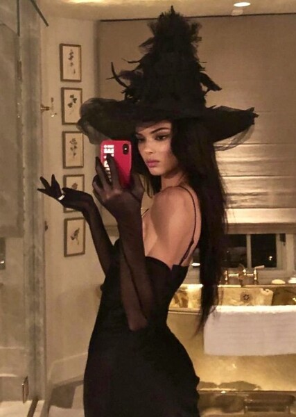 Kendall Jenner photo