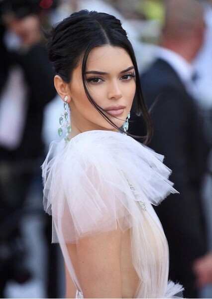 Kendall Jenner photo