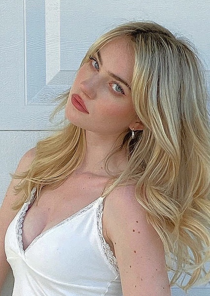Kennedy Claire Walsh photo