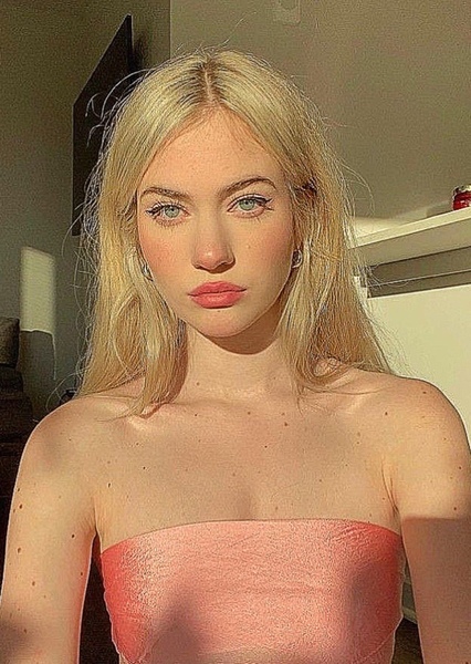 Kennedy Claire Walsh photo