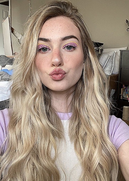 Kennedy Claire Walsh photo
